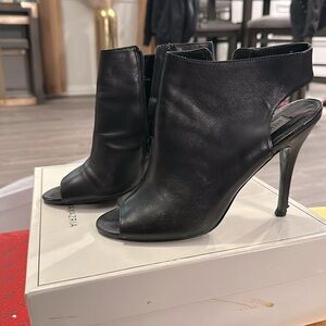 Black Steve Madden open toe heels